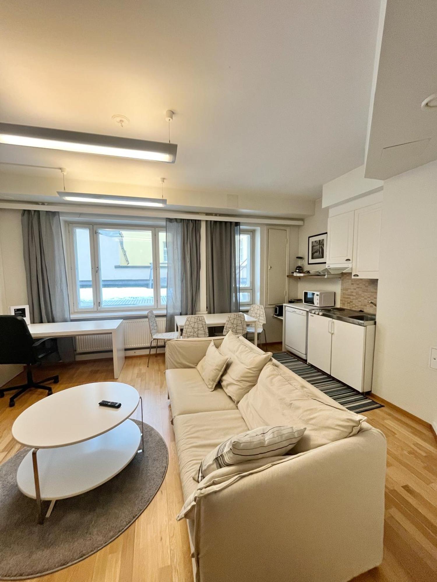 Kotimaailma Apartments Kamppi - 1Br For 3 Persons Хельсинки Экстерьер фото